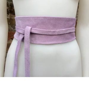 Light purple suede OBI belt. Sash design soft leather. Handmade from ETSY.